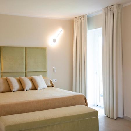 Hotel Fabricia Портоферайо Екстериор снимка