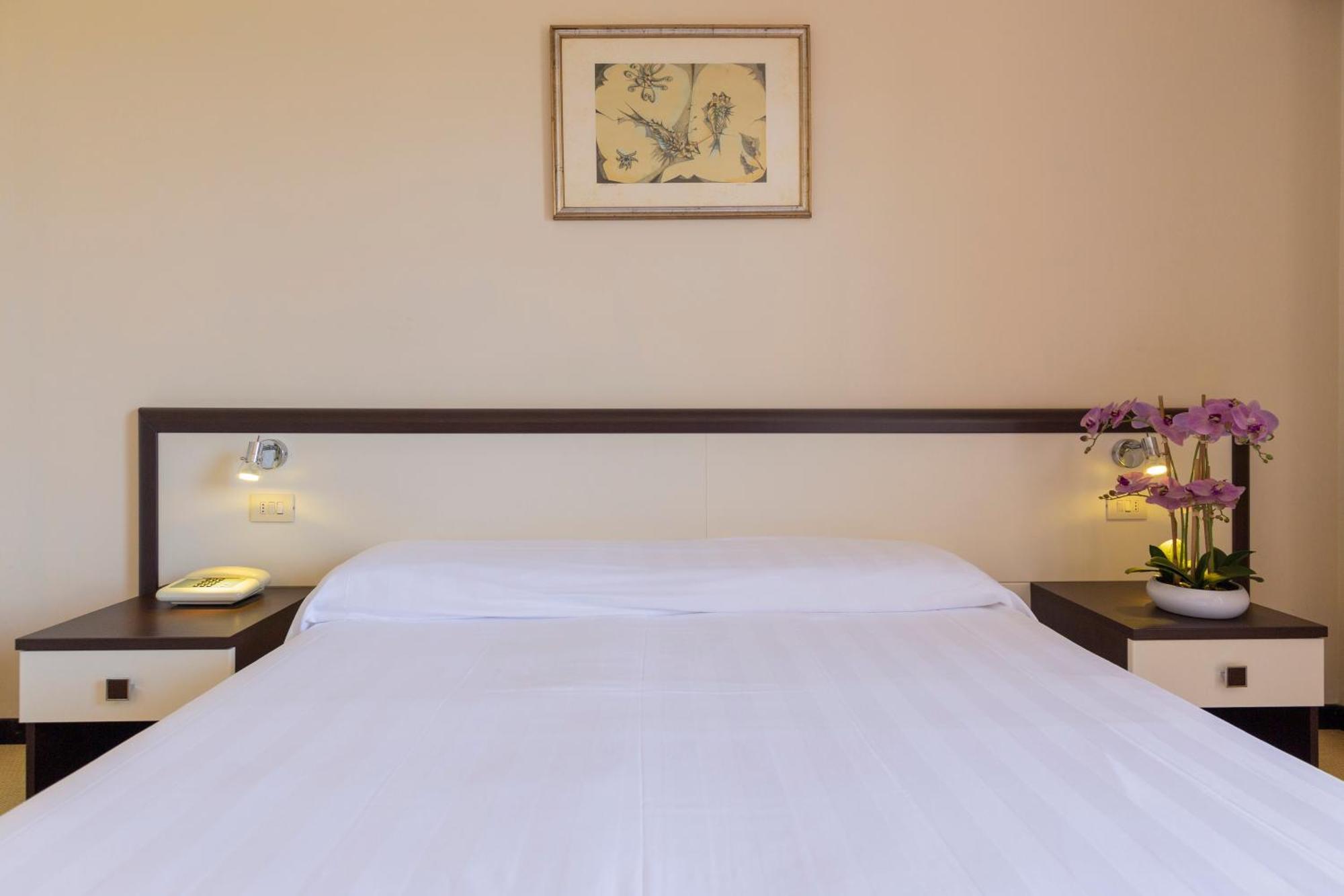 Hotel Fabricia Портоферайо Екстериор снимка